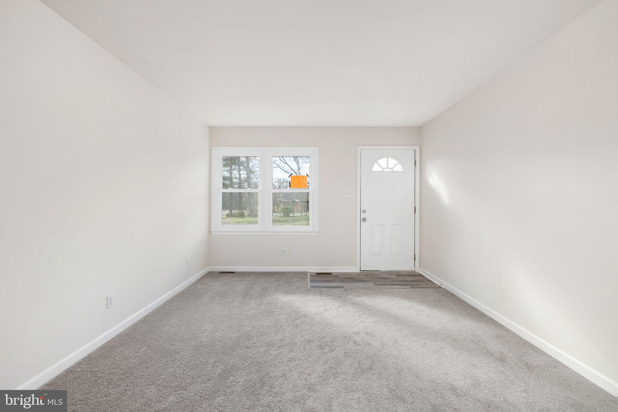 FARMER FAMILY - Residential