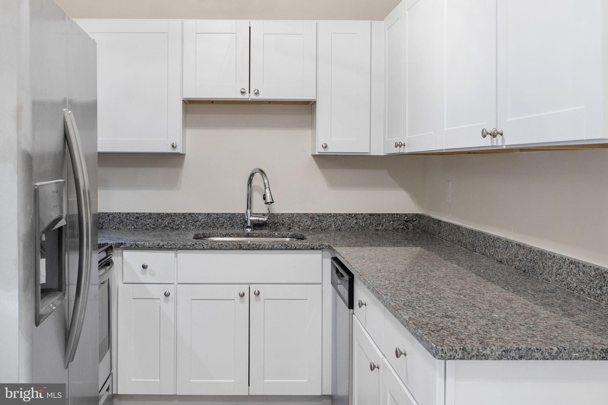 FARMER FAMILY - Residential