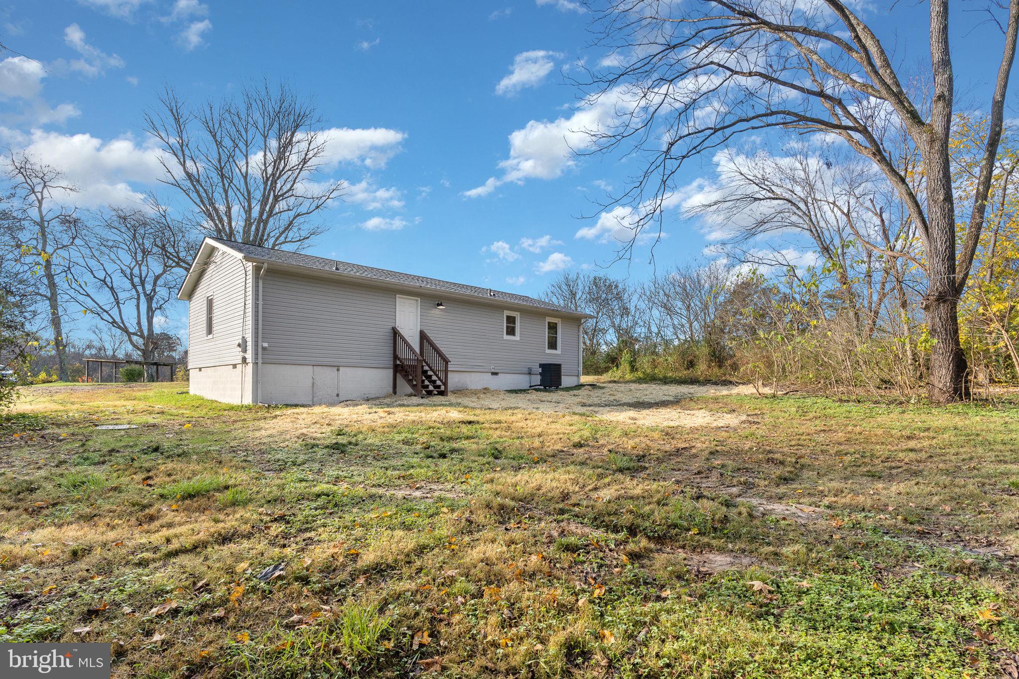 FARMER FAMILY - Residential