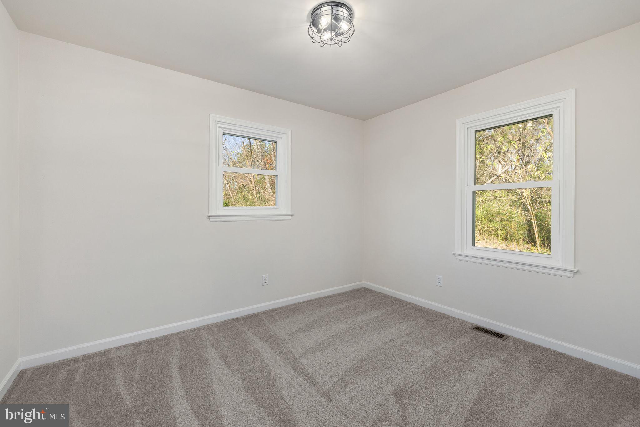 FARMER FAMILY - Residential