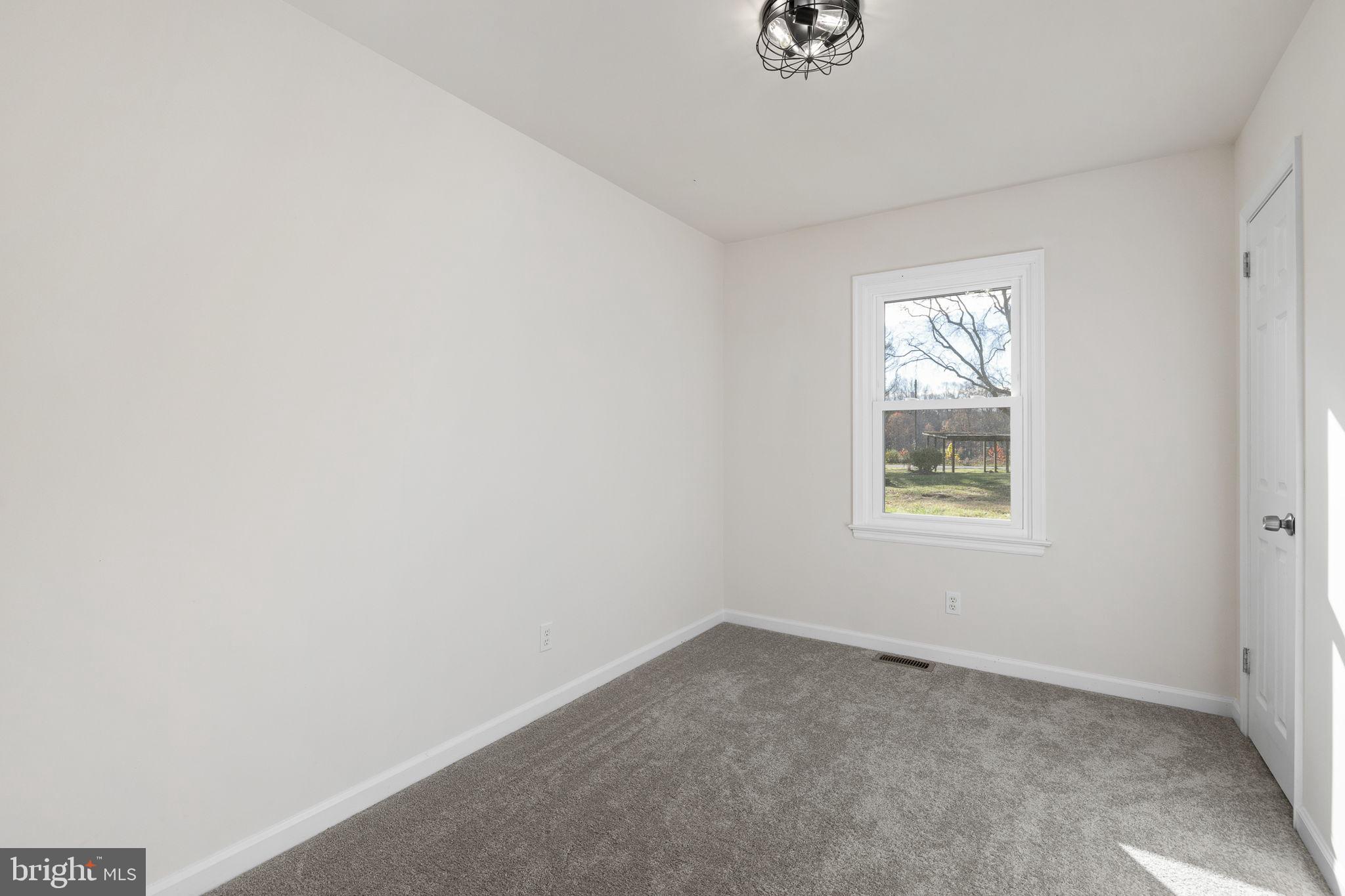 FARMER FAMILY - Residential