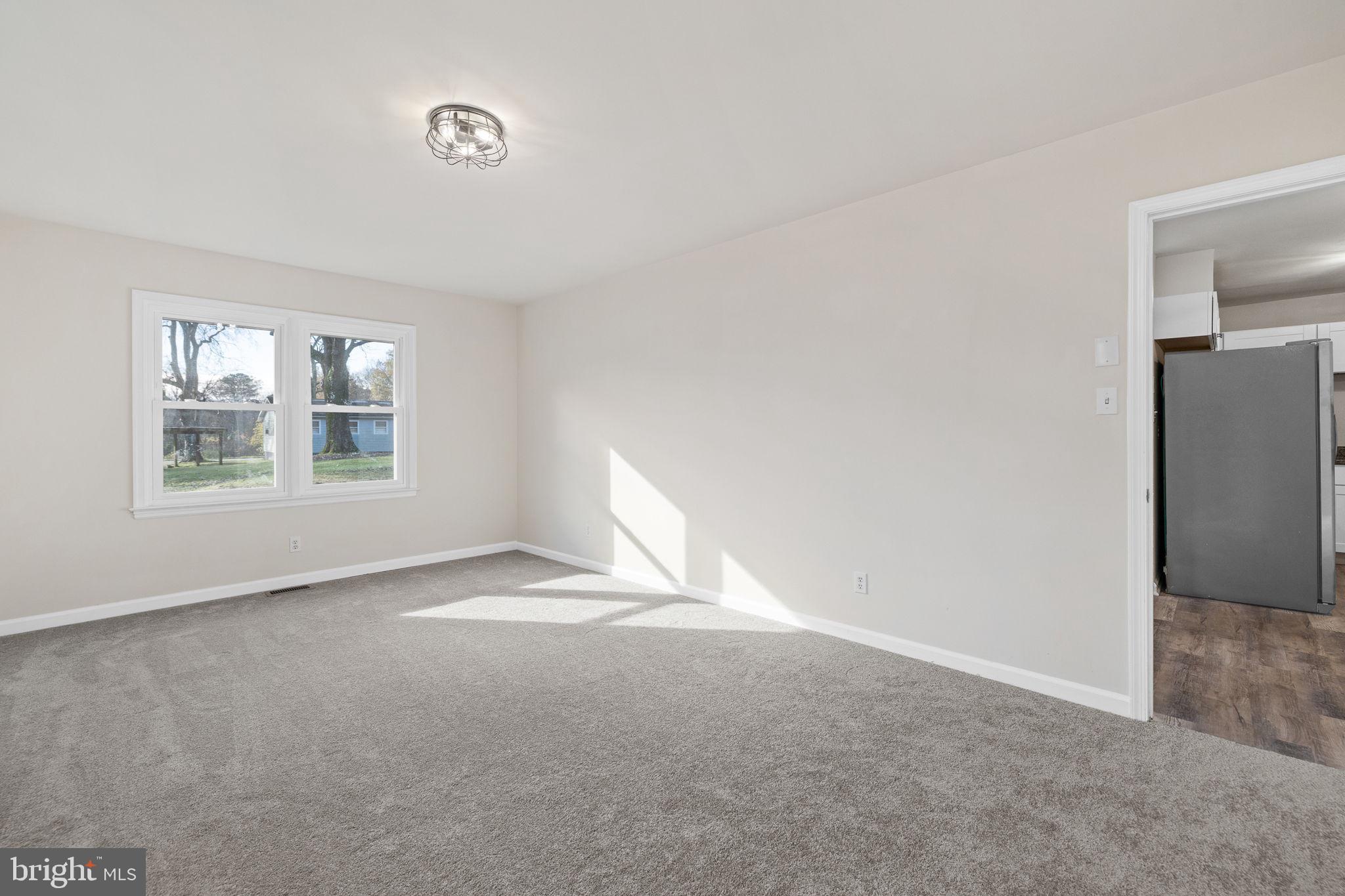 FARMER FAMILY - Residential