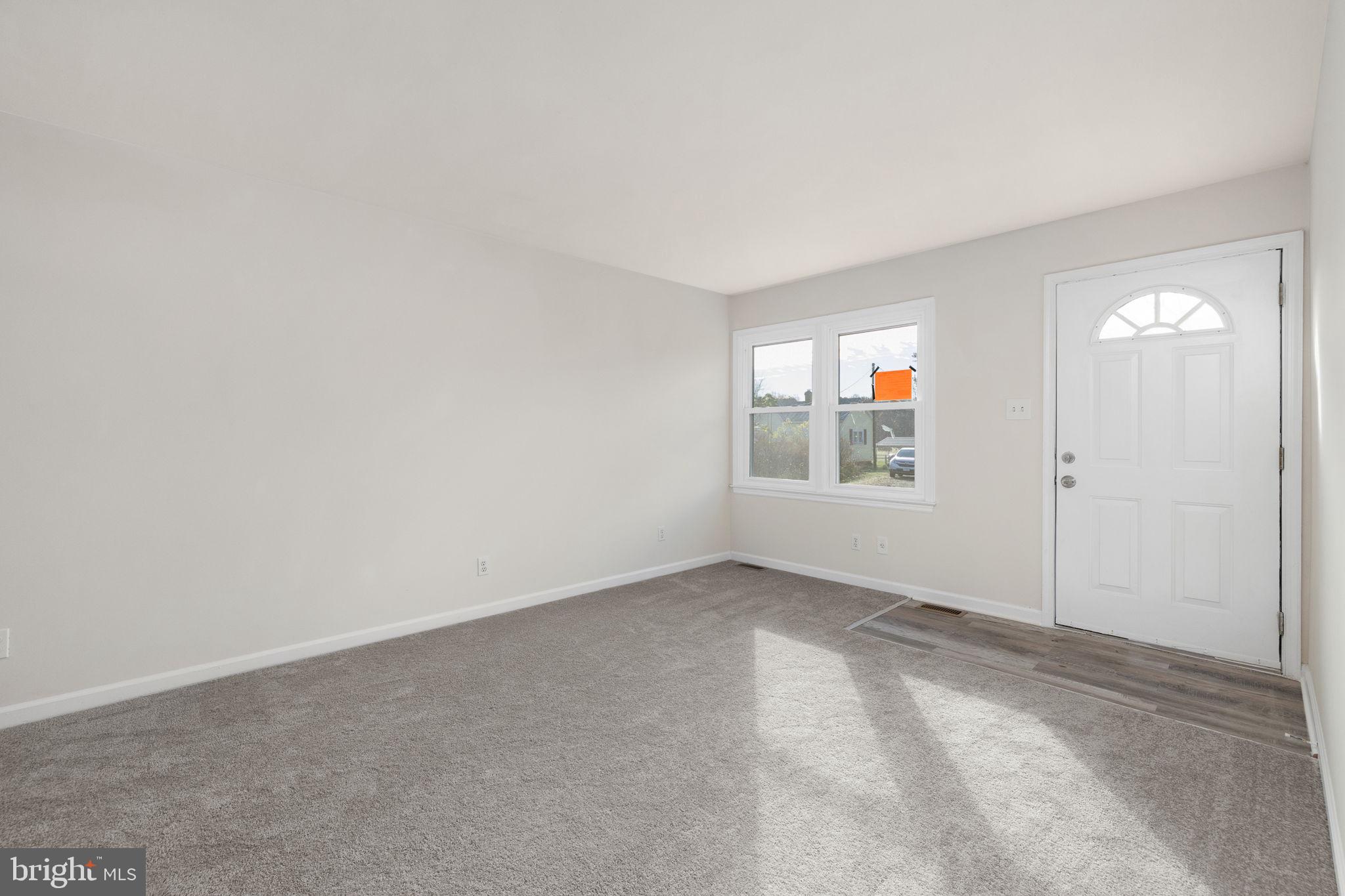 FARMER FAMILY - Residential