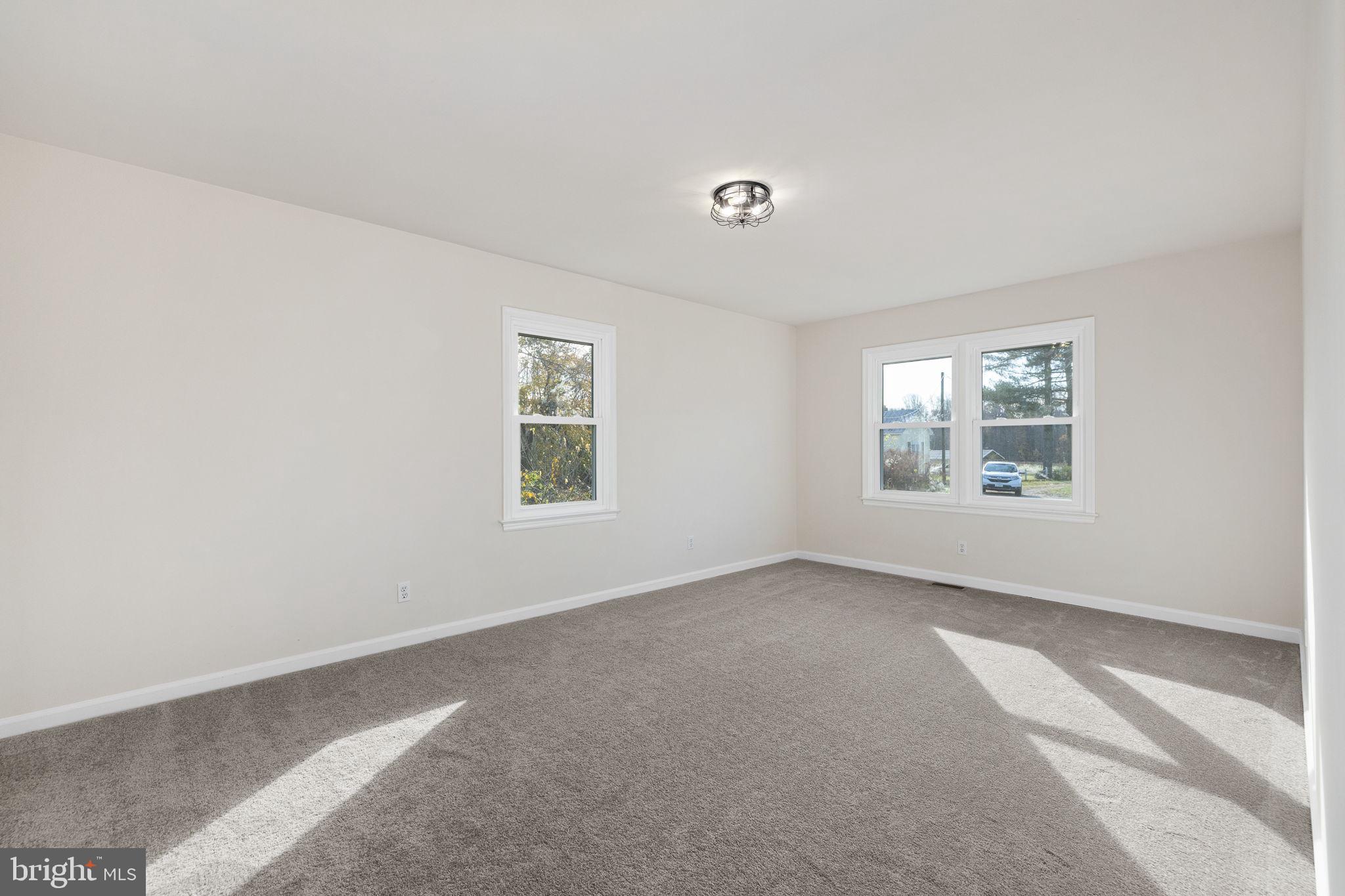 FARMER FAMILY - Residential