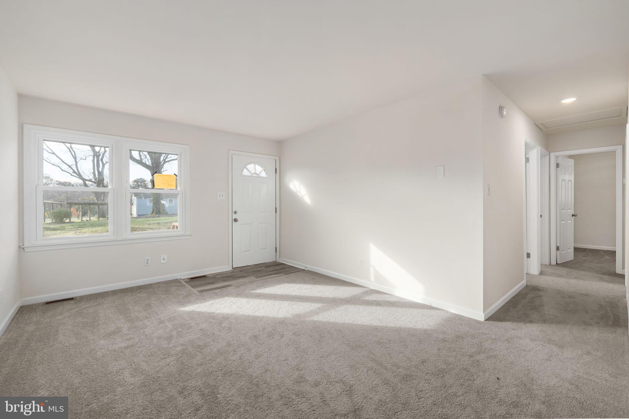 FARMER FAMILY - Residential