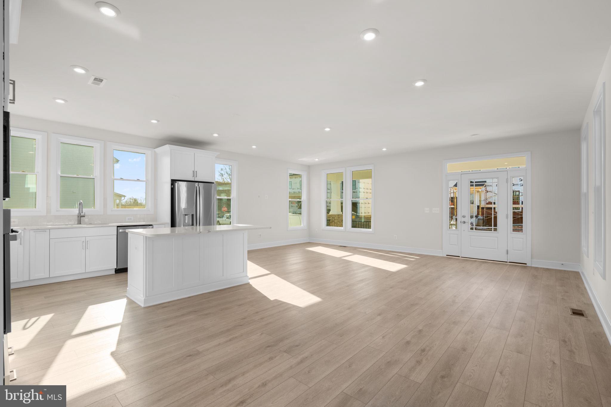 HERITAGE AT MARSHALL - Residential