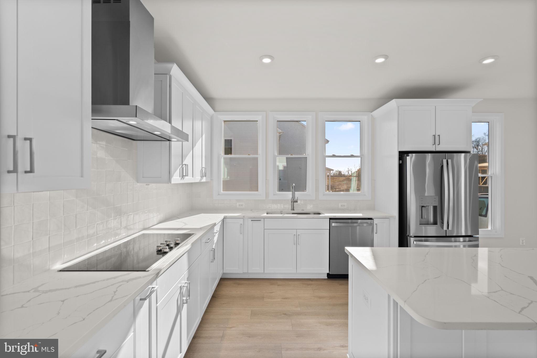 HERITAGE AT MARSHALL - Residential