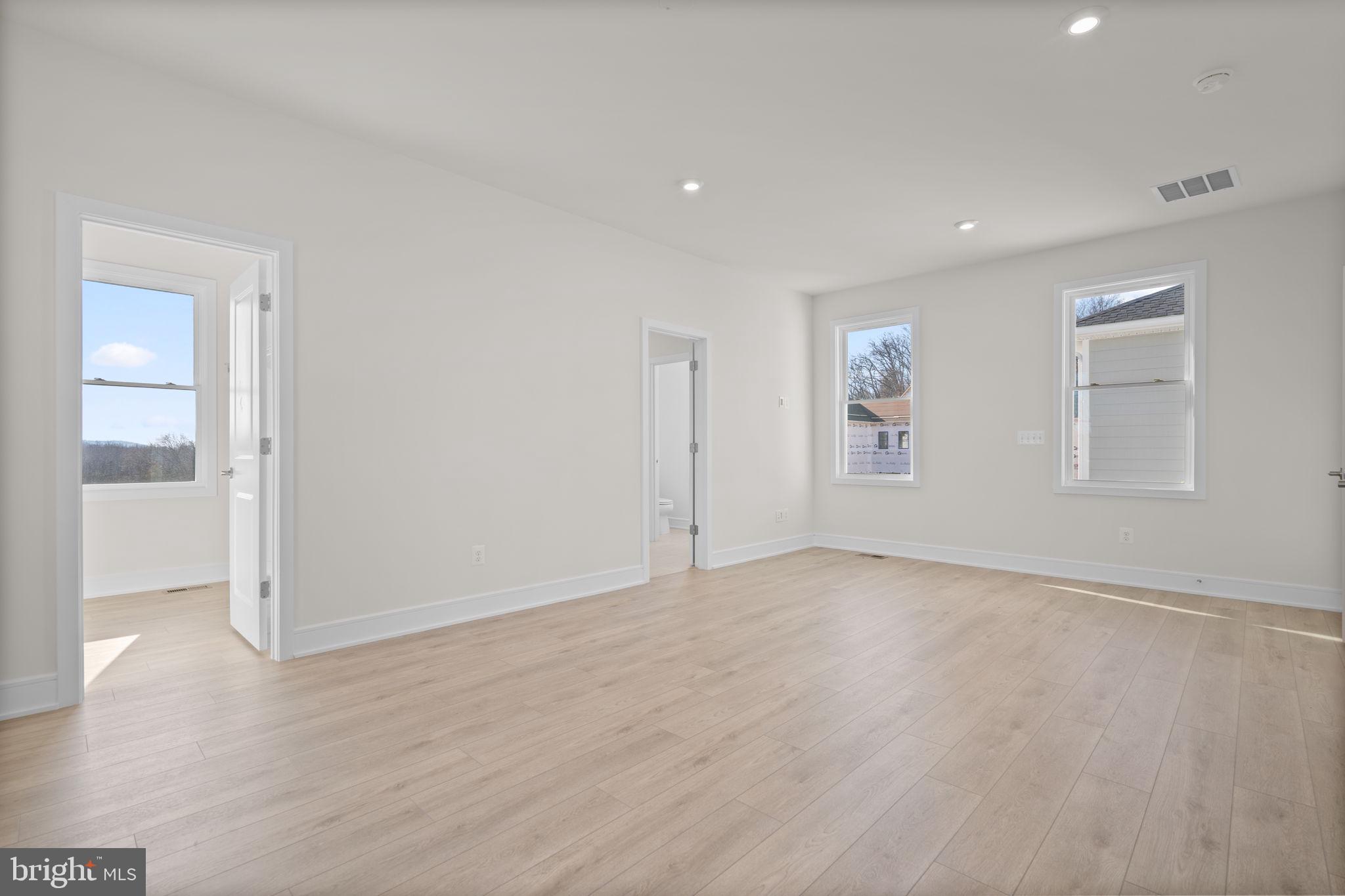 HERITAGE AT MARSHALL - Residential