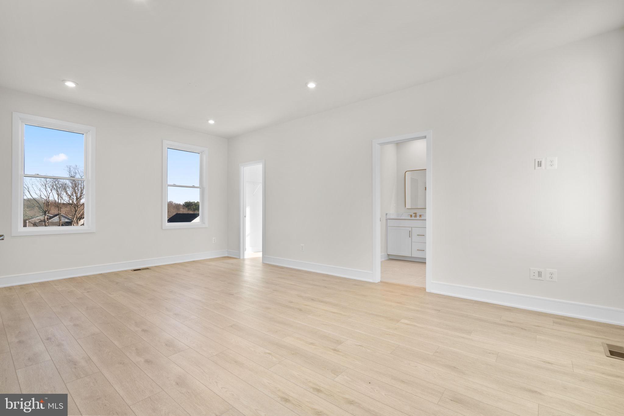 HERITAGE AT MARSHALL - Residential