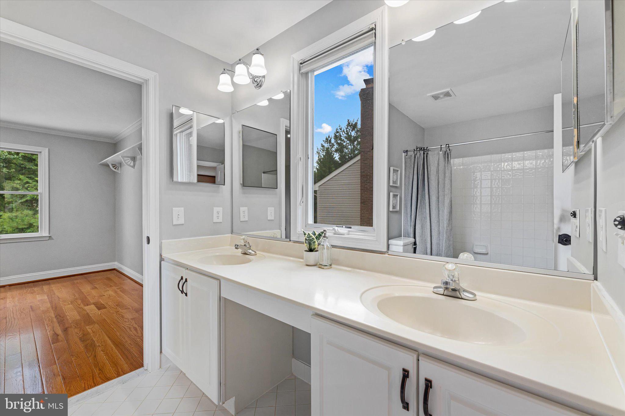 WOODLANDS - Residential