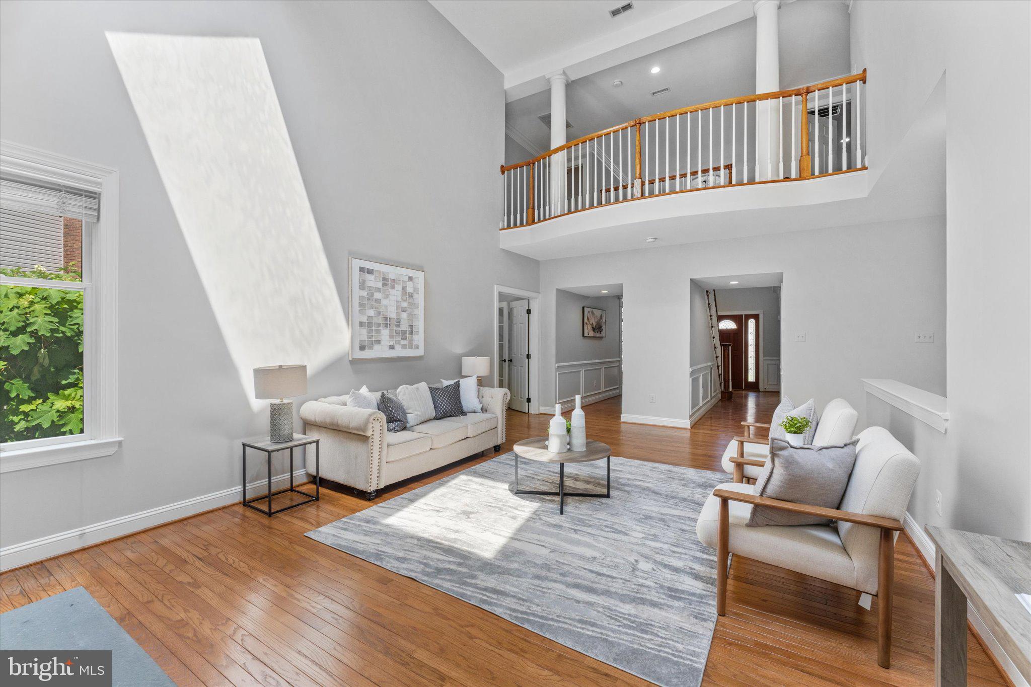 111 FOX TRAIL TERRACE