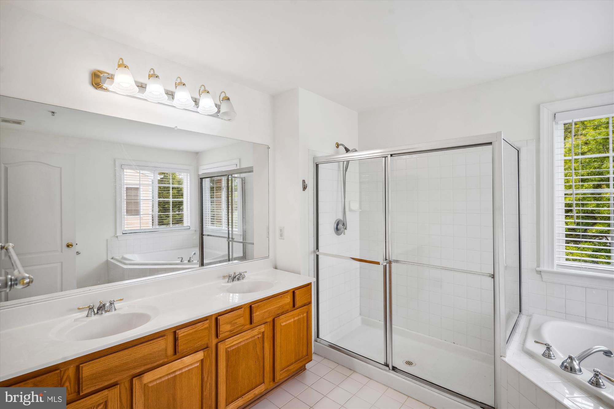 SOUTH RIVER COLONY - Residential Lease