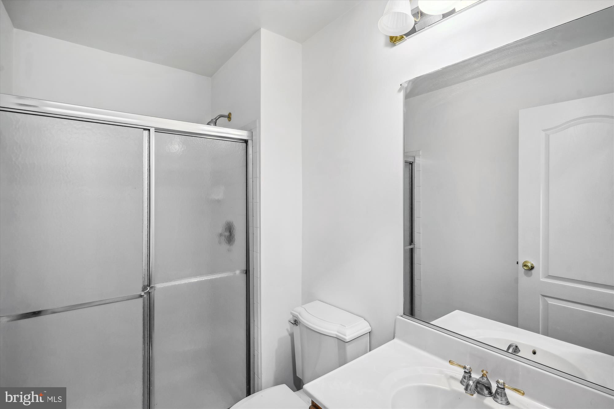 SOUTH RIVER COLONY - Residential Lease