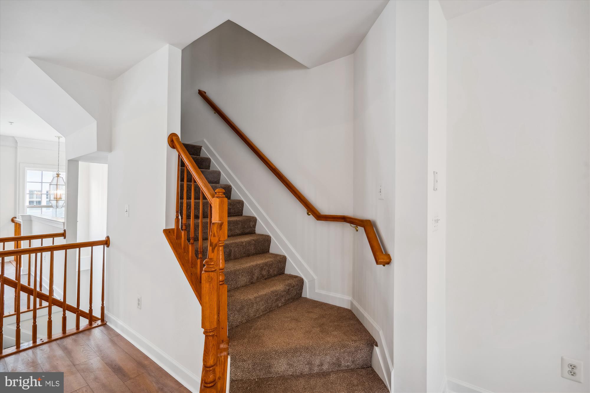 SOUTH RIVER COLONY - Residential Lease