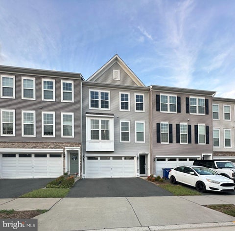 Photo of 8284 Clay Lane, MANASSAS, VA 20110 (MLS # VAPW2130078)