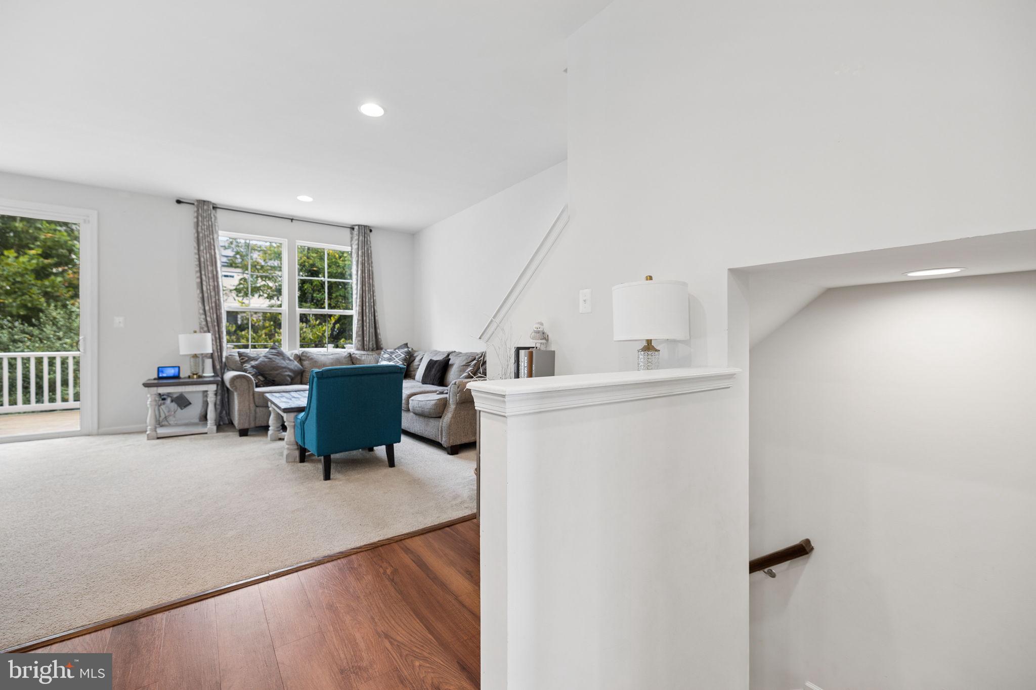 8284 CLAY LANE