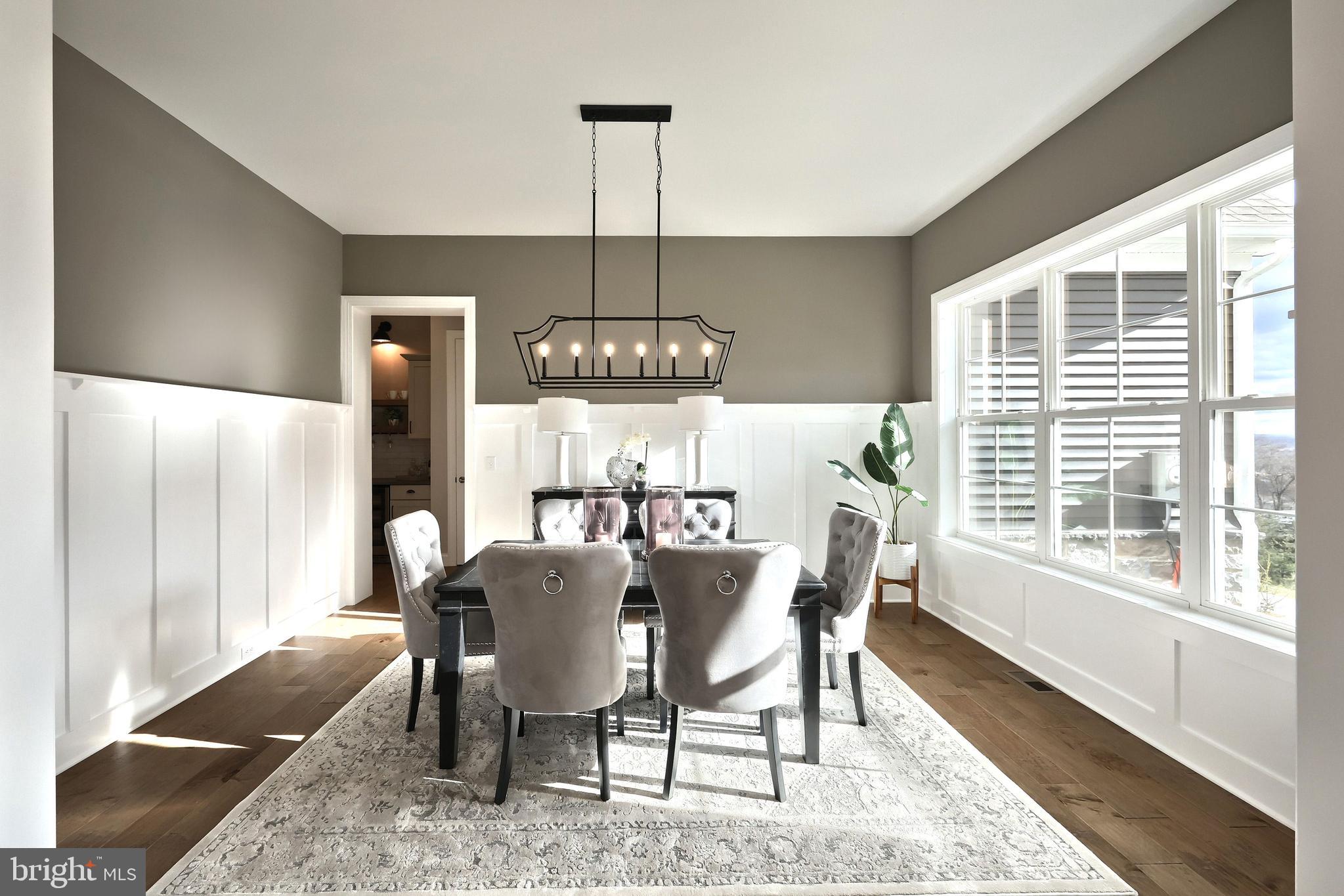 MOUNTAINDALE - Residential