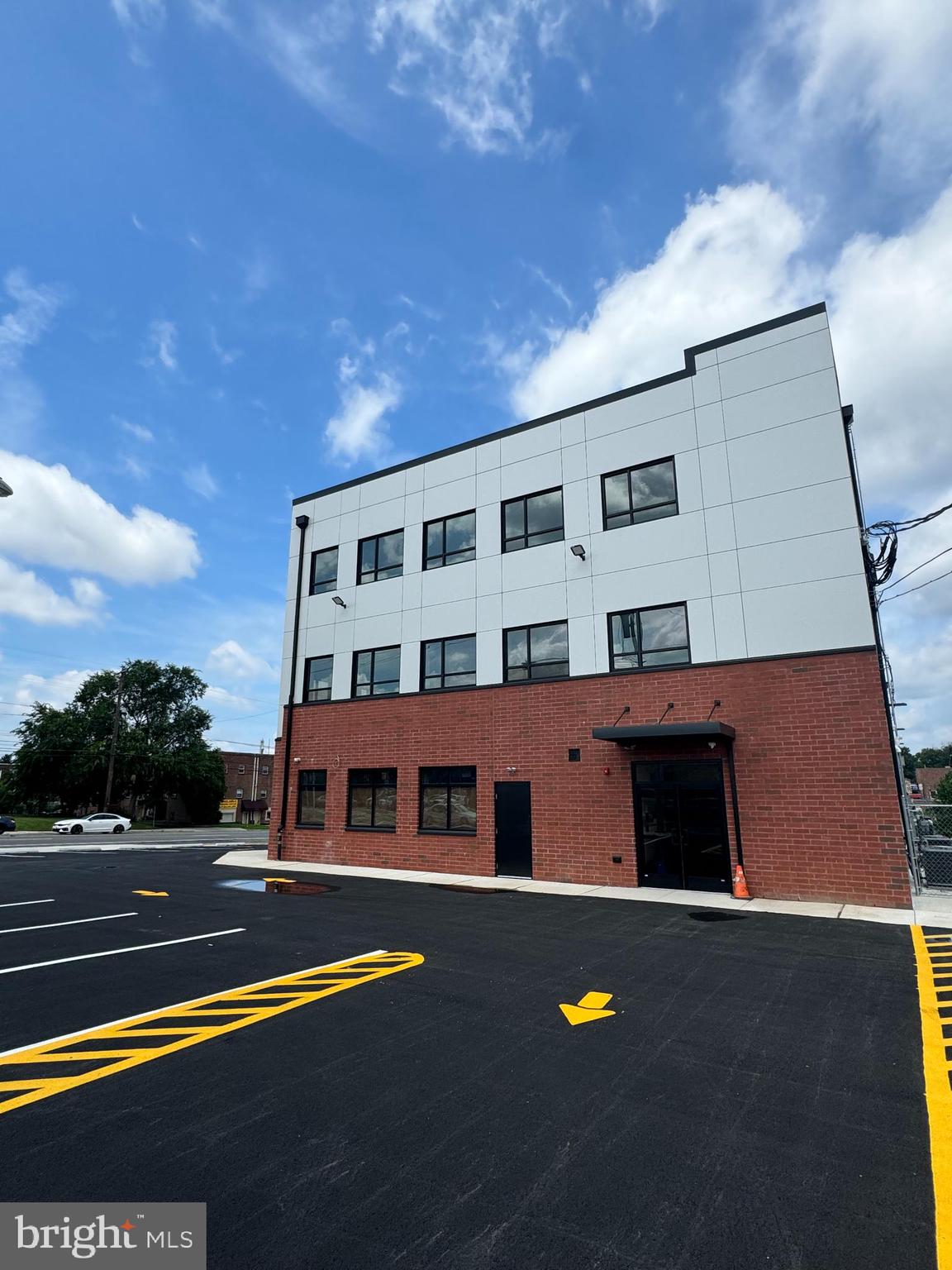 1729 COTTMAN AVENUE 201