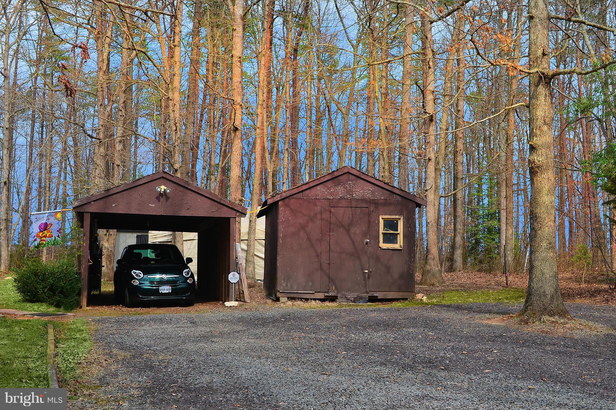 MERRY MEADOWS - Residential