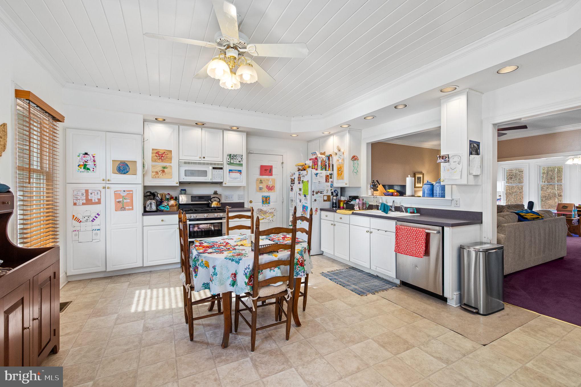 THE GREENS AT LEE'S HILL - Residential