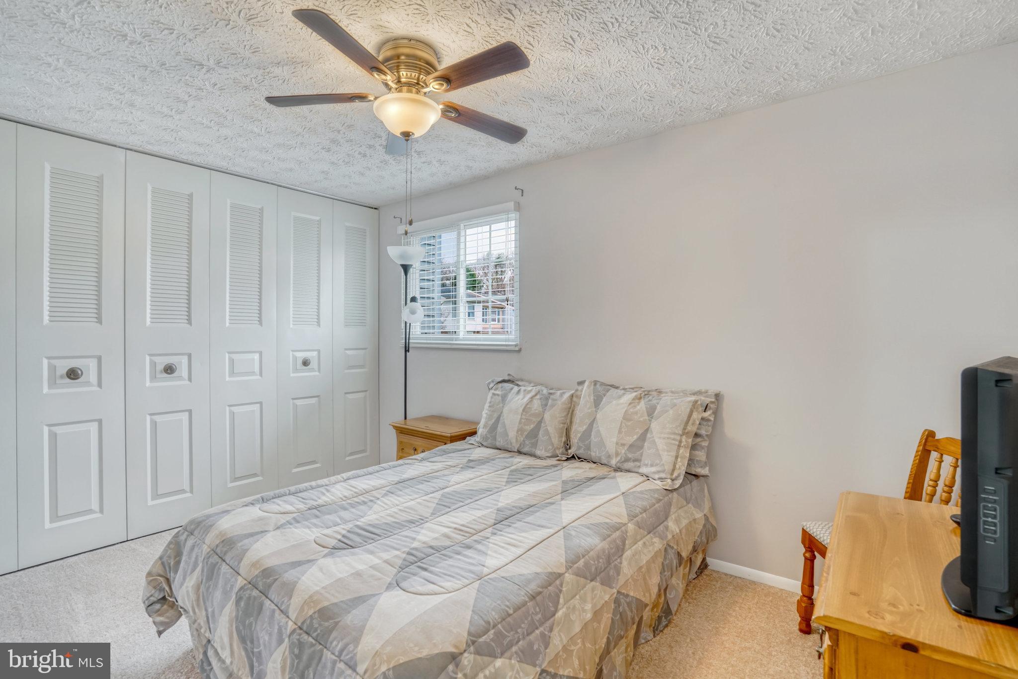 NEWINGTON FOREST - Residential