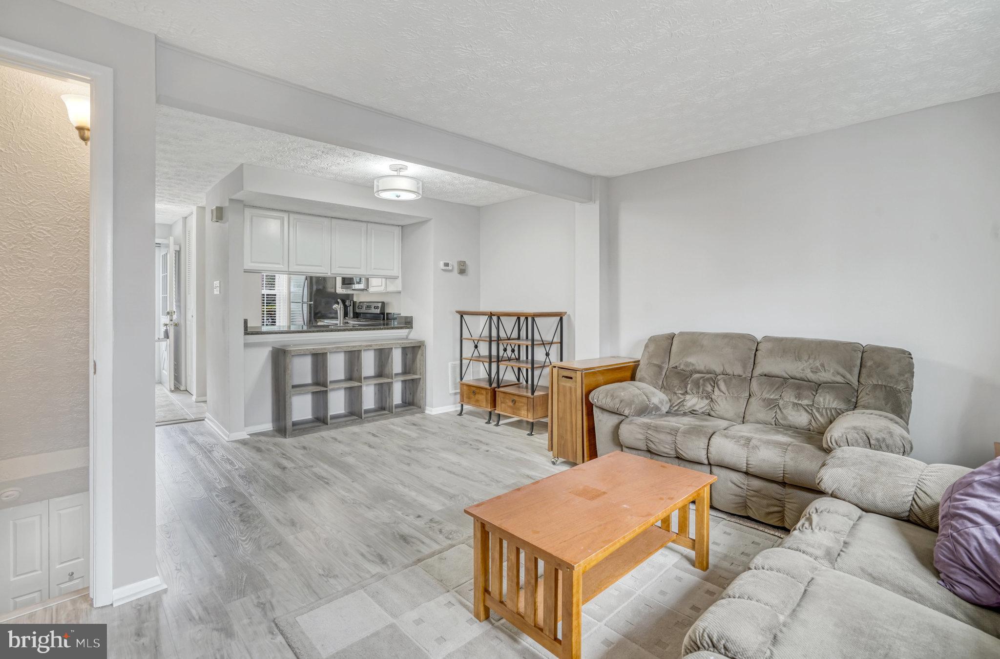 NEWINGTON FOREST - Residential