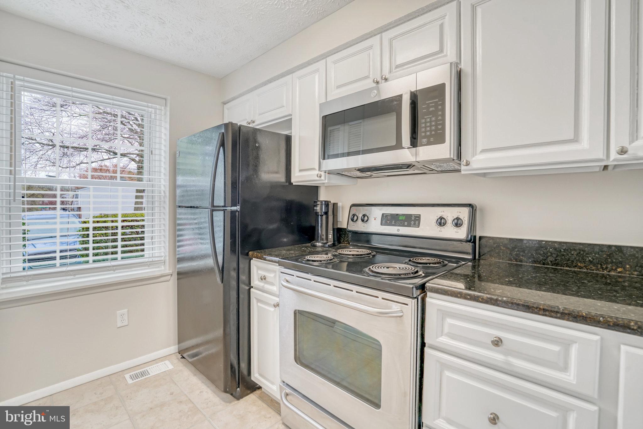 NEWINGTON FOREST - Residential