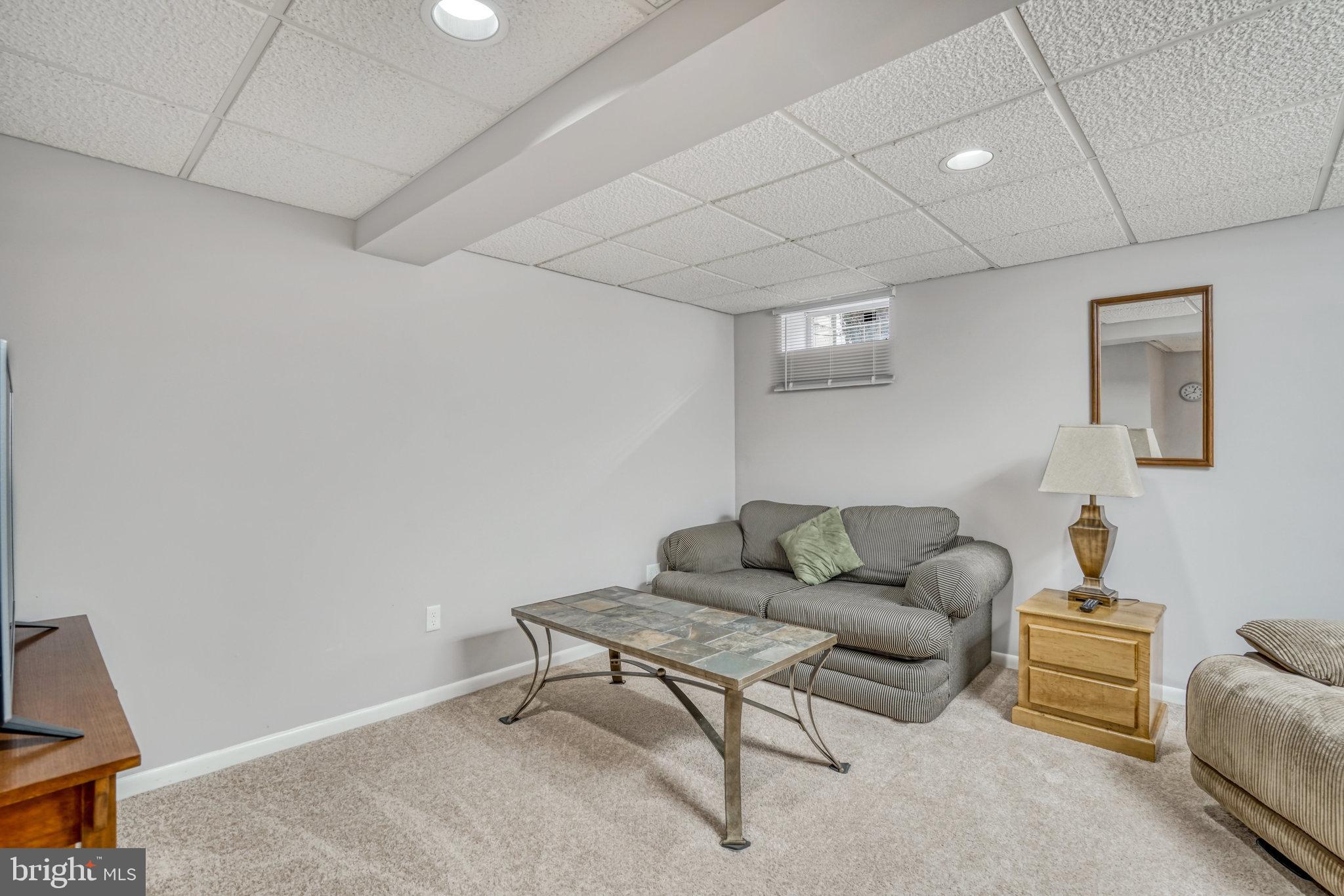 NEWINGTON FOREST - Residential