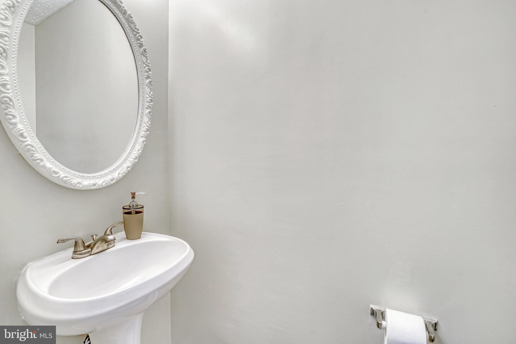 NEWINGTON FOREST - Residential