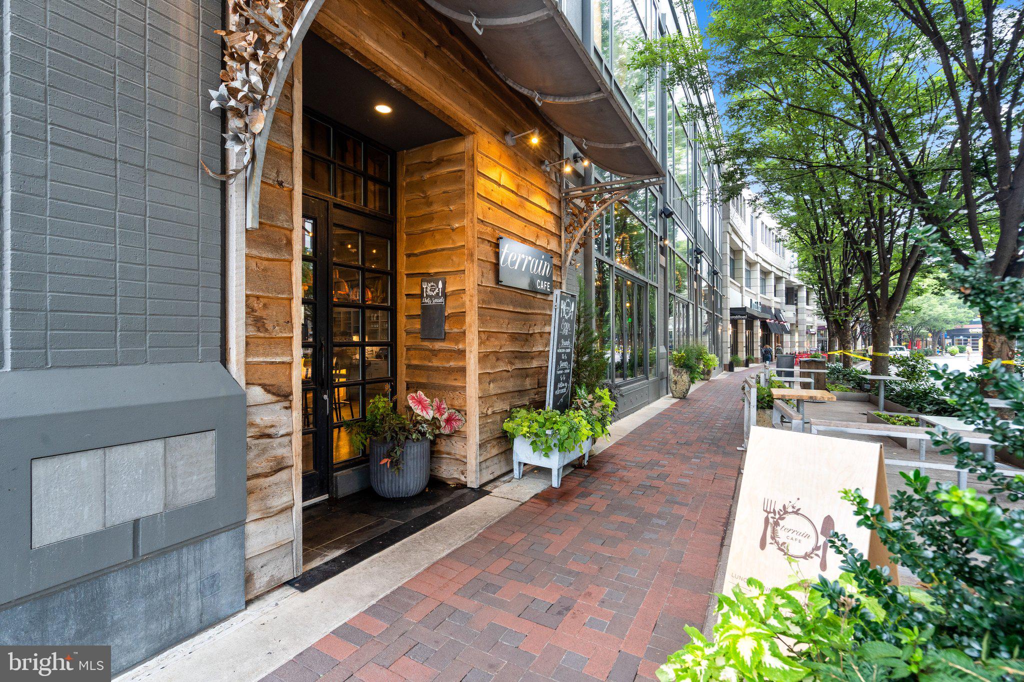 THE DARCY - Residential