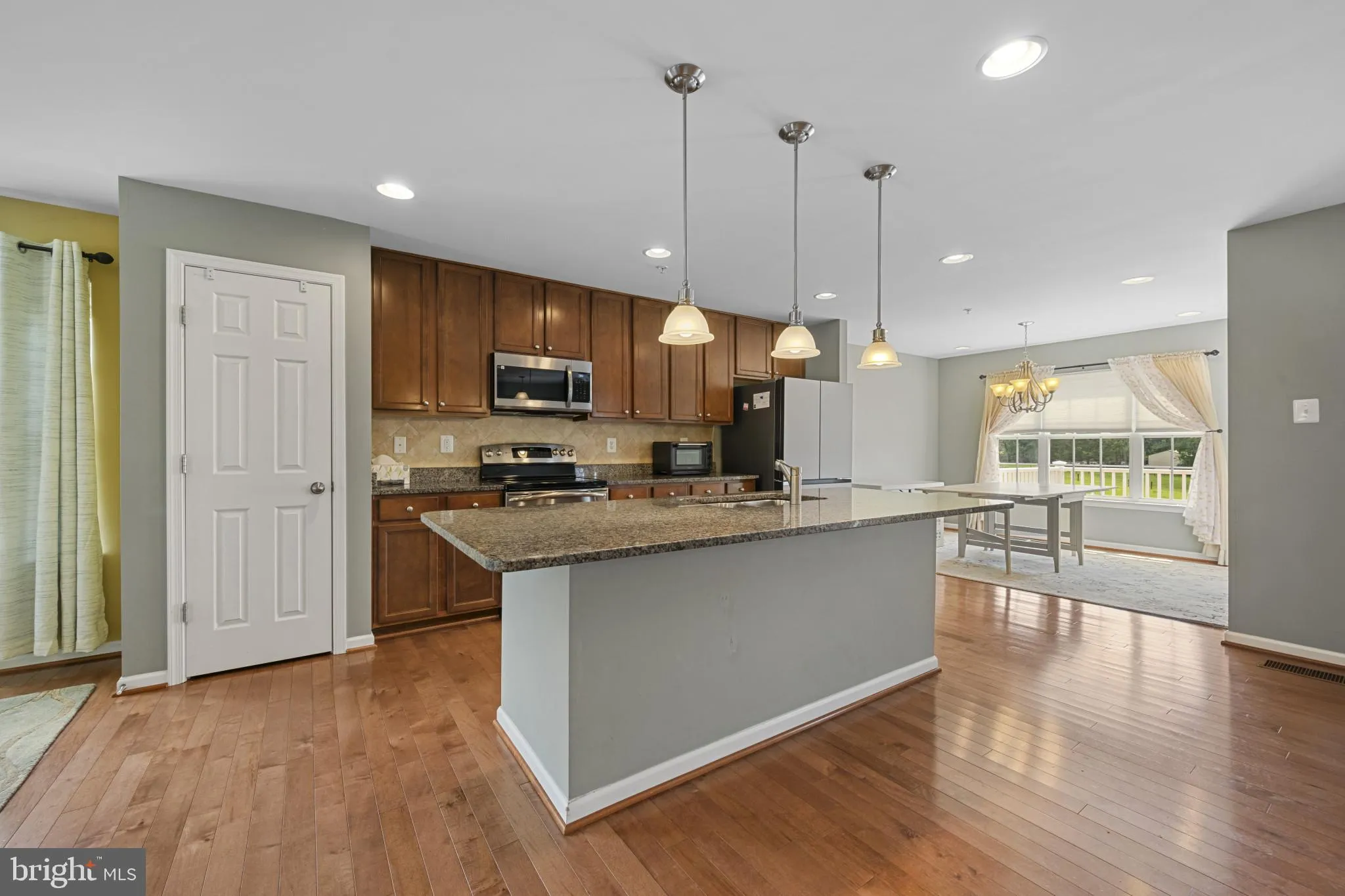 Reisterstown, Maryland 21136, United States, 3 Bedrooms Bedrooms, ,4 BathroomsBathrooms,Residential,Active,173019