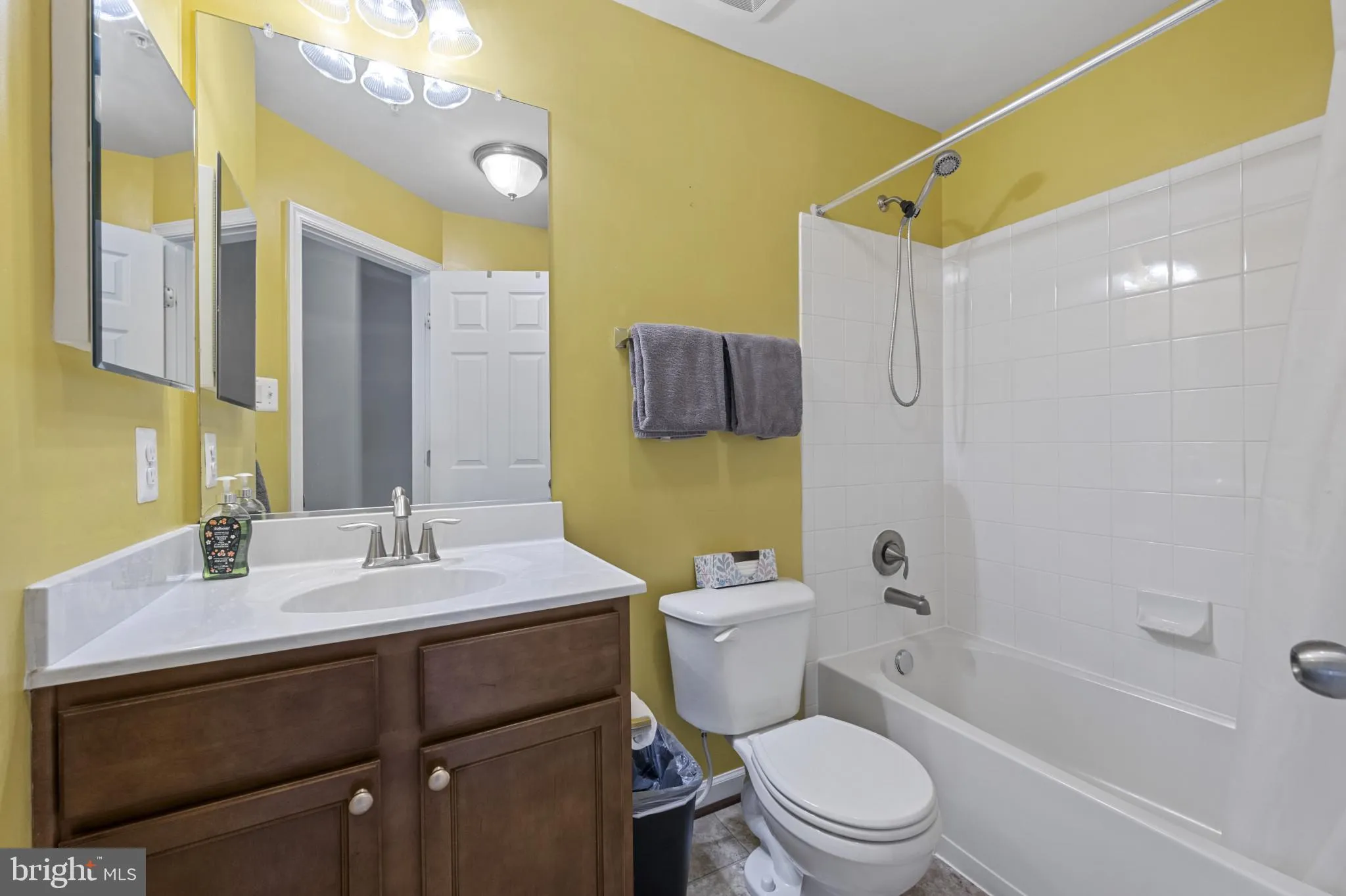 Reisterstown, Maryland 21136, United States, 3 Bedrooms Bedrooms, ,4 BathroomsBathrooms,Residential,Active,173019