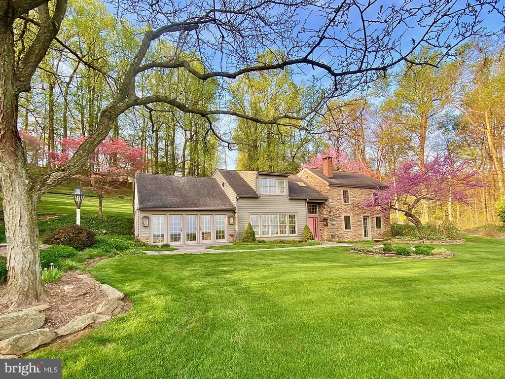 Photo of 152 Highville Road, Millersville, PA 17551 (MLS # PALA2050368)