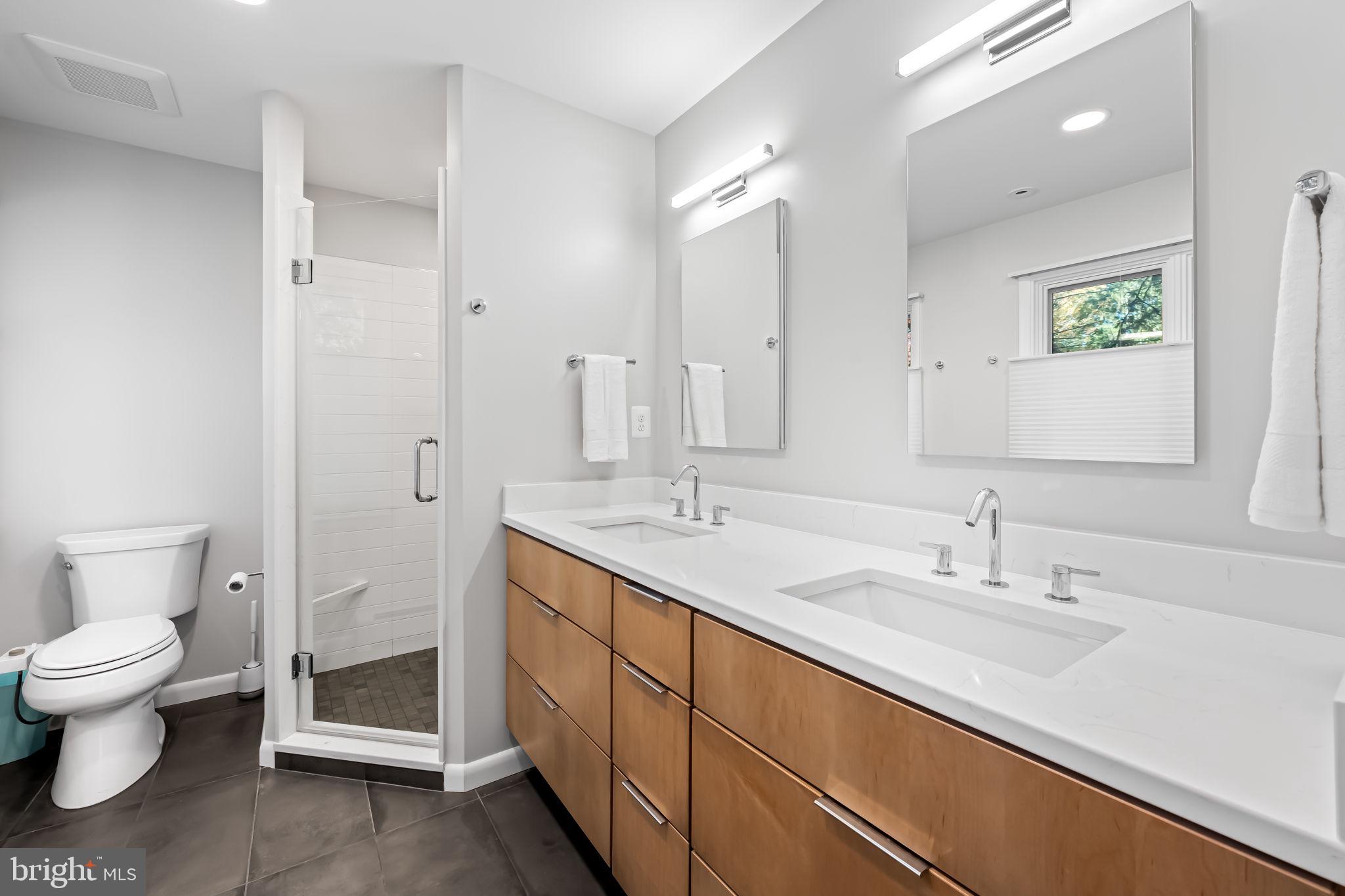 LUTHERVILLE - Residential