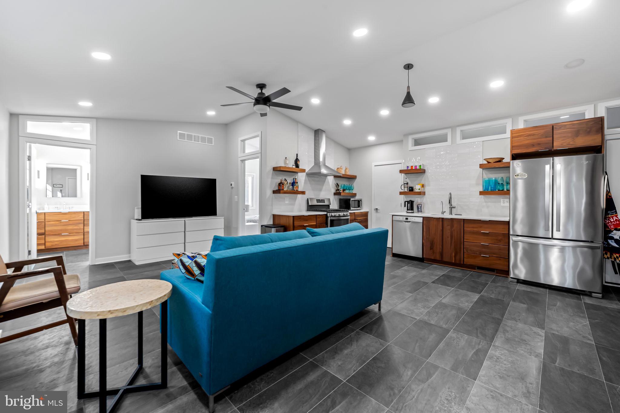 LUTHERVILLE - Residential