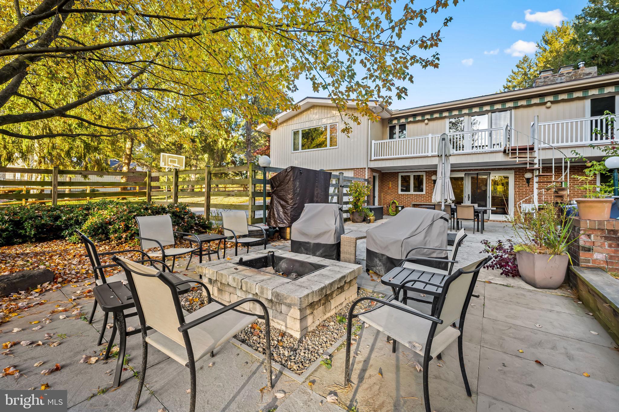 LUTHERVILLE - Residential