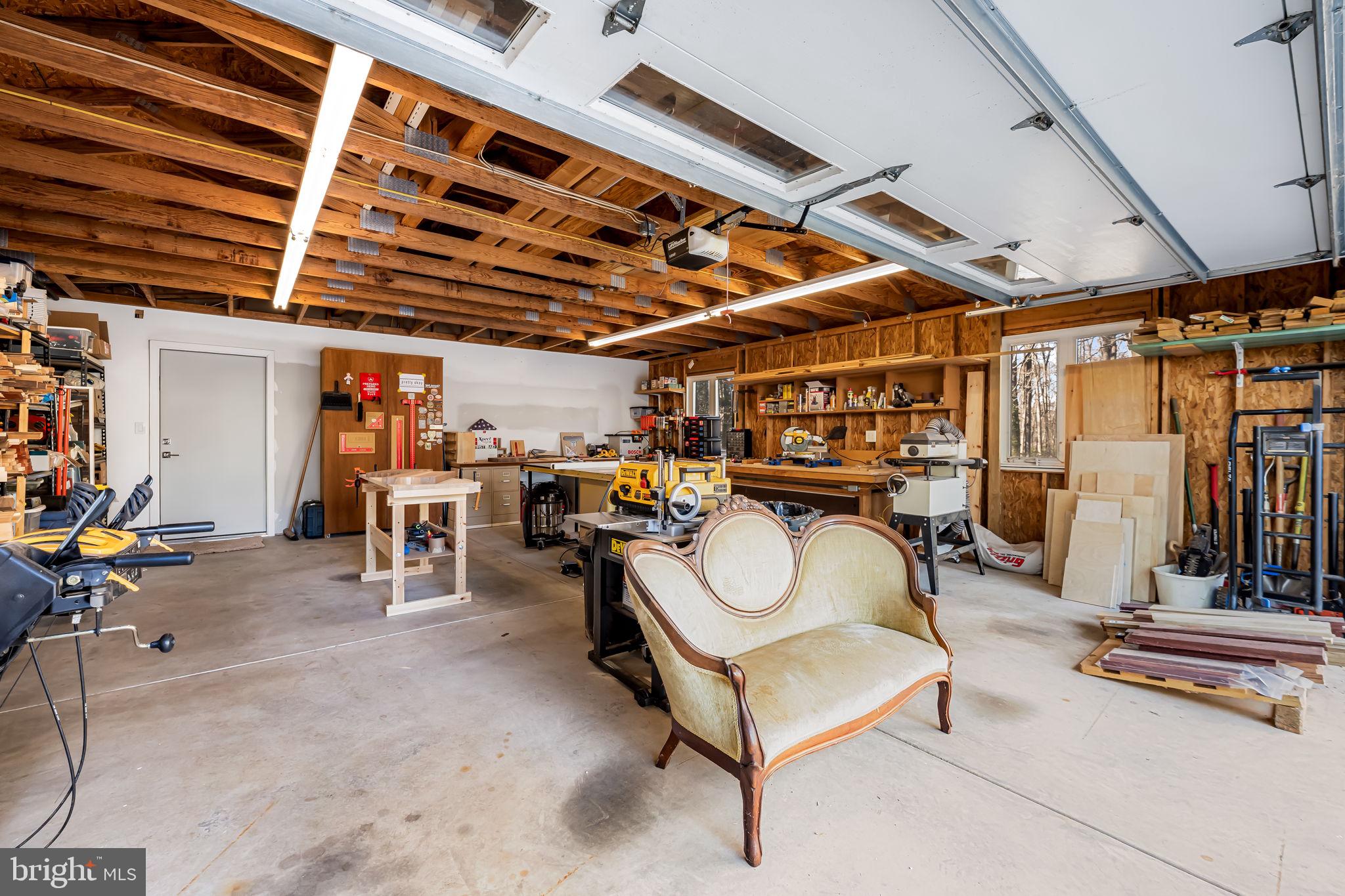 LUTHERVILLE - Residential