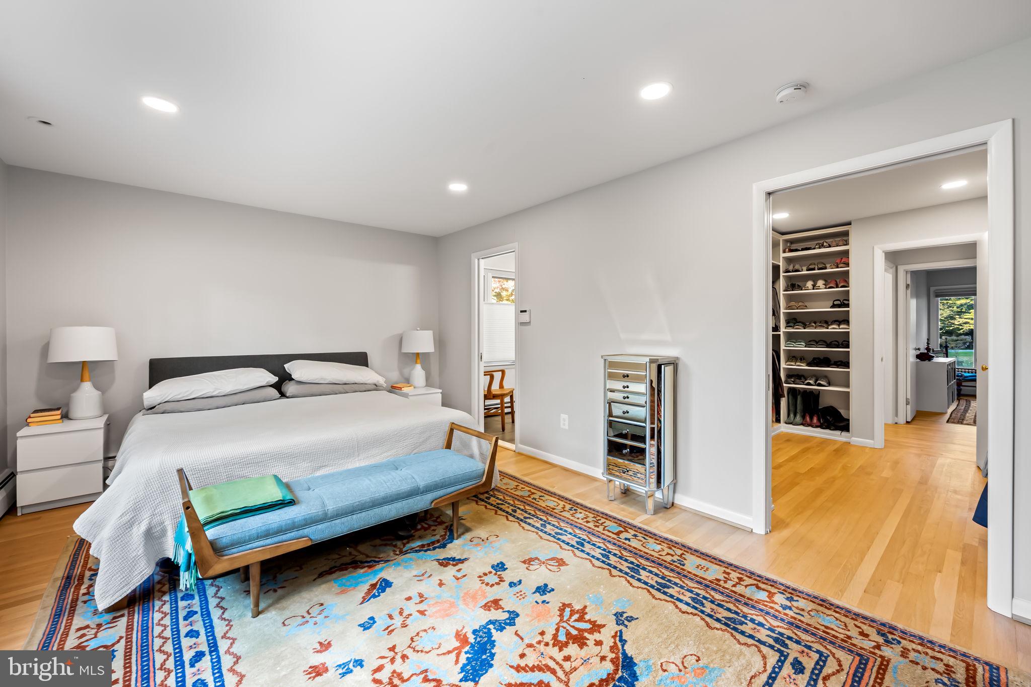 LUTHERVILLE - Residential