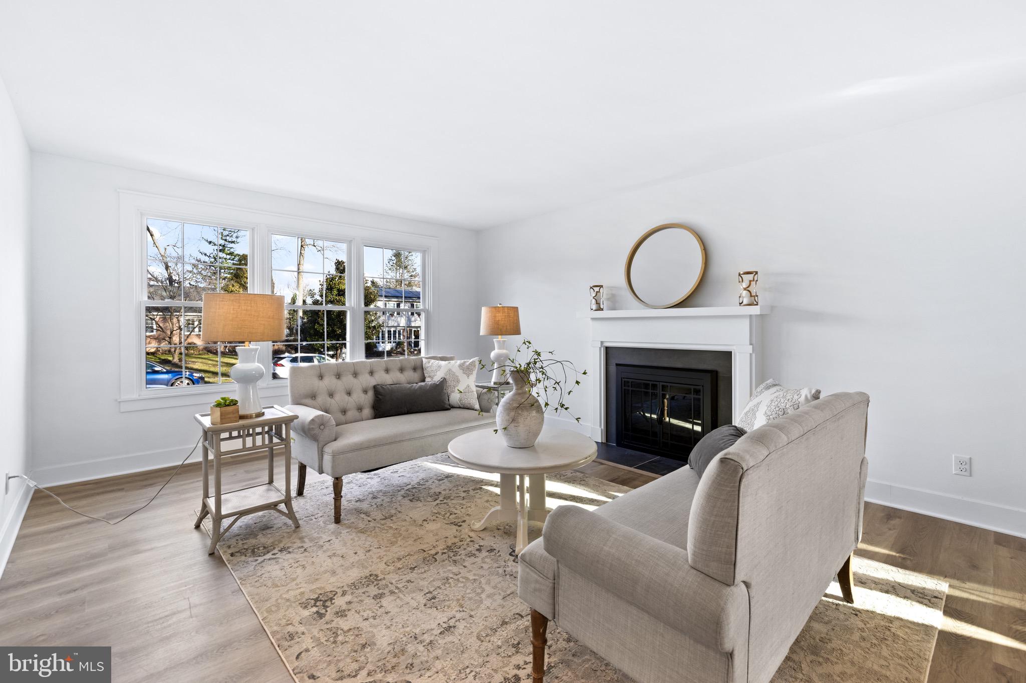 PINE VALLEY - Residential