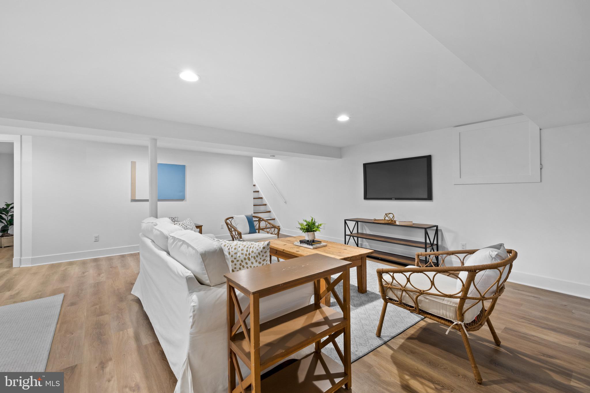 PINE VALLEY - Residential