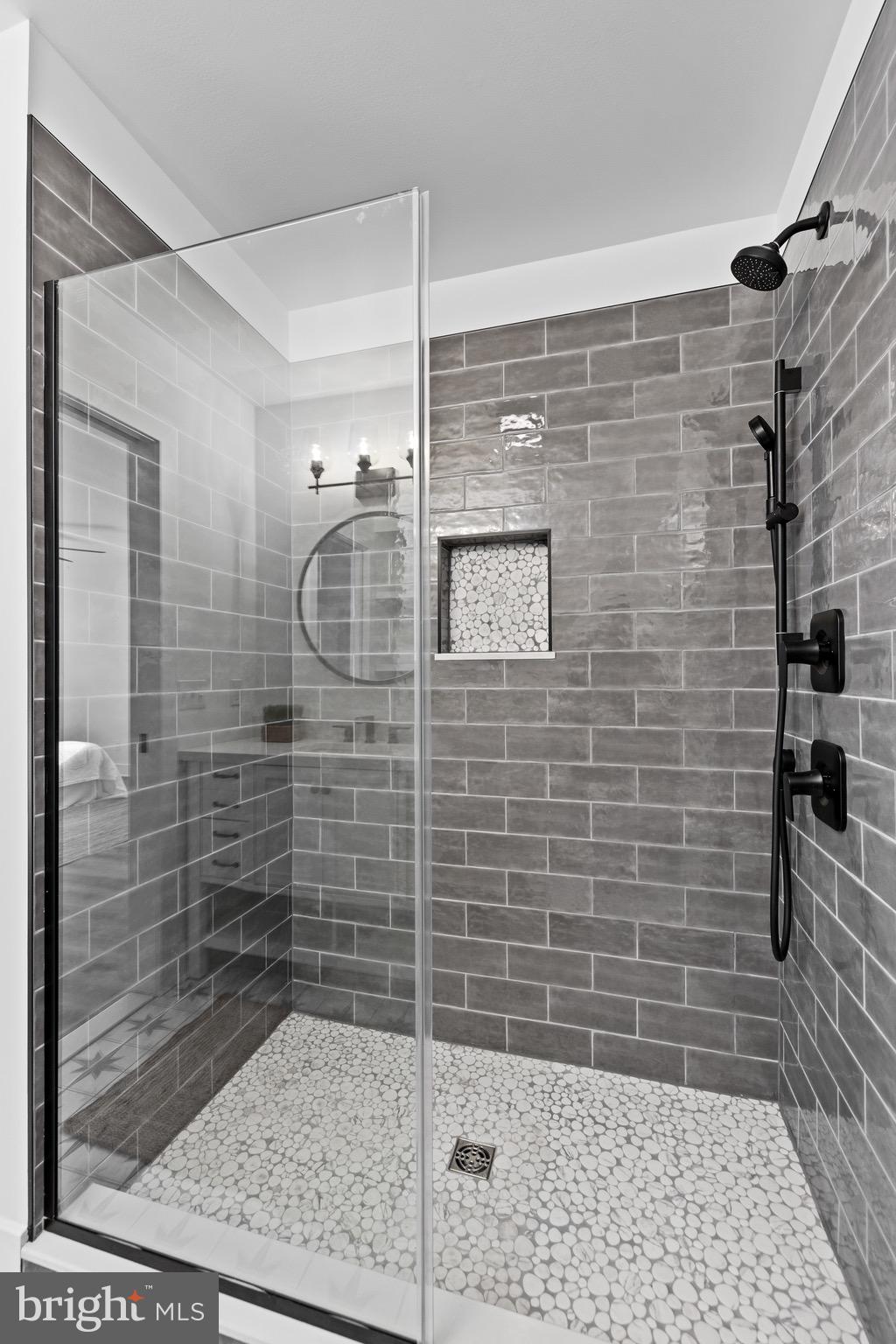 PINE VALLEY - Residential