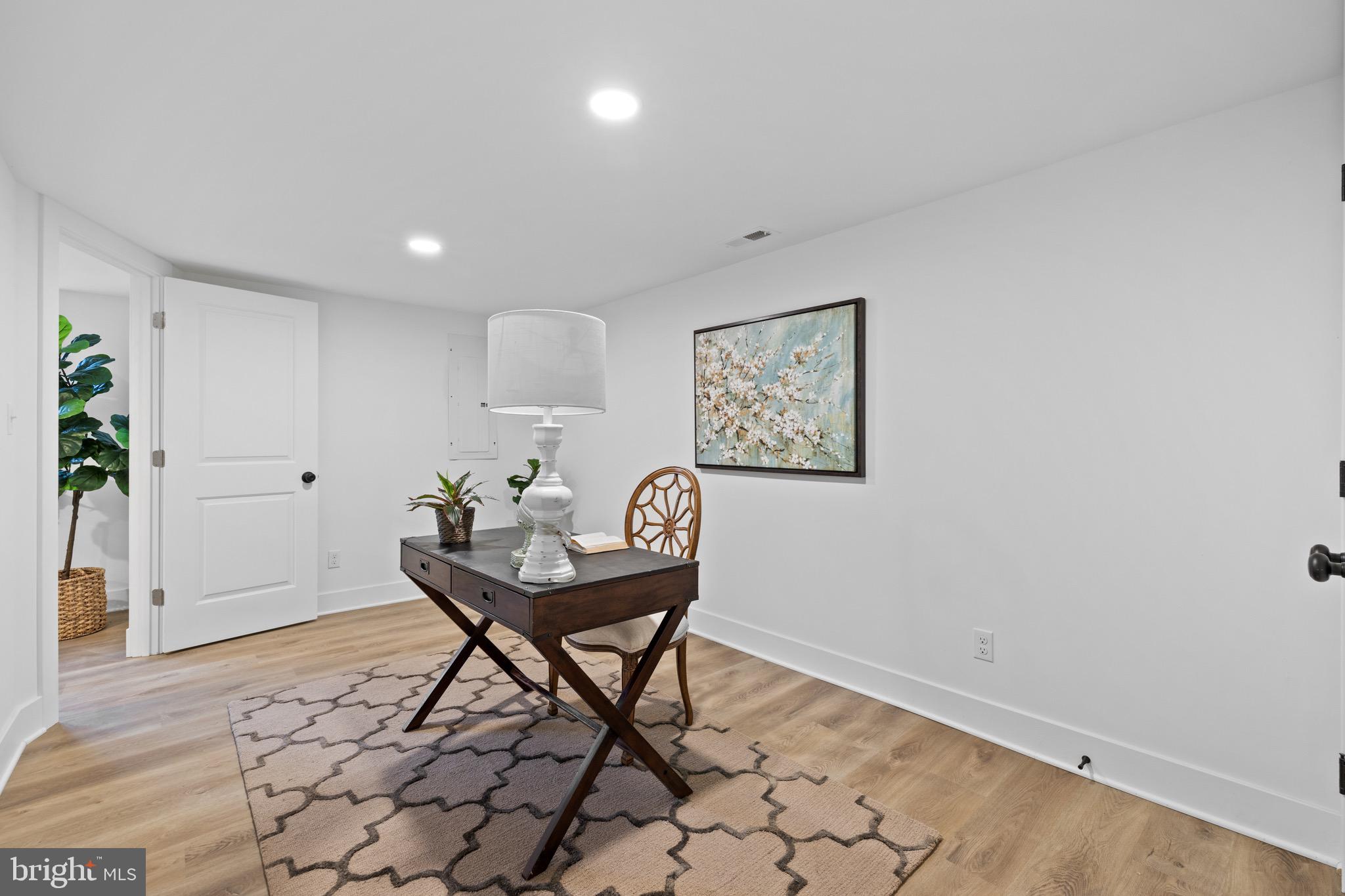 PINE VALLEY - Residential