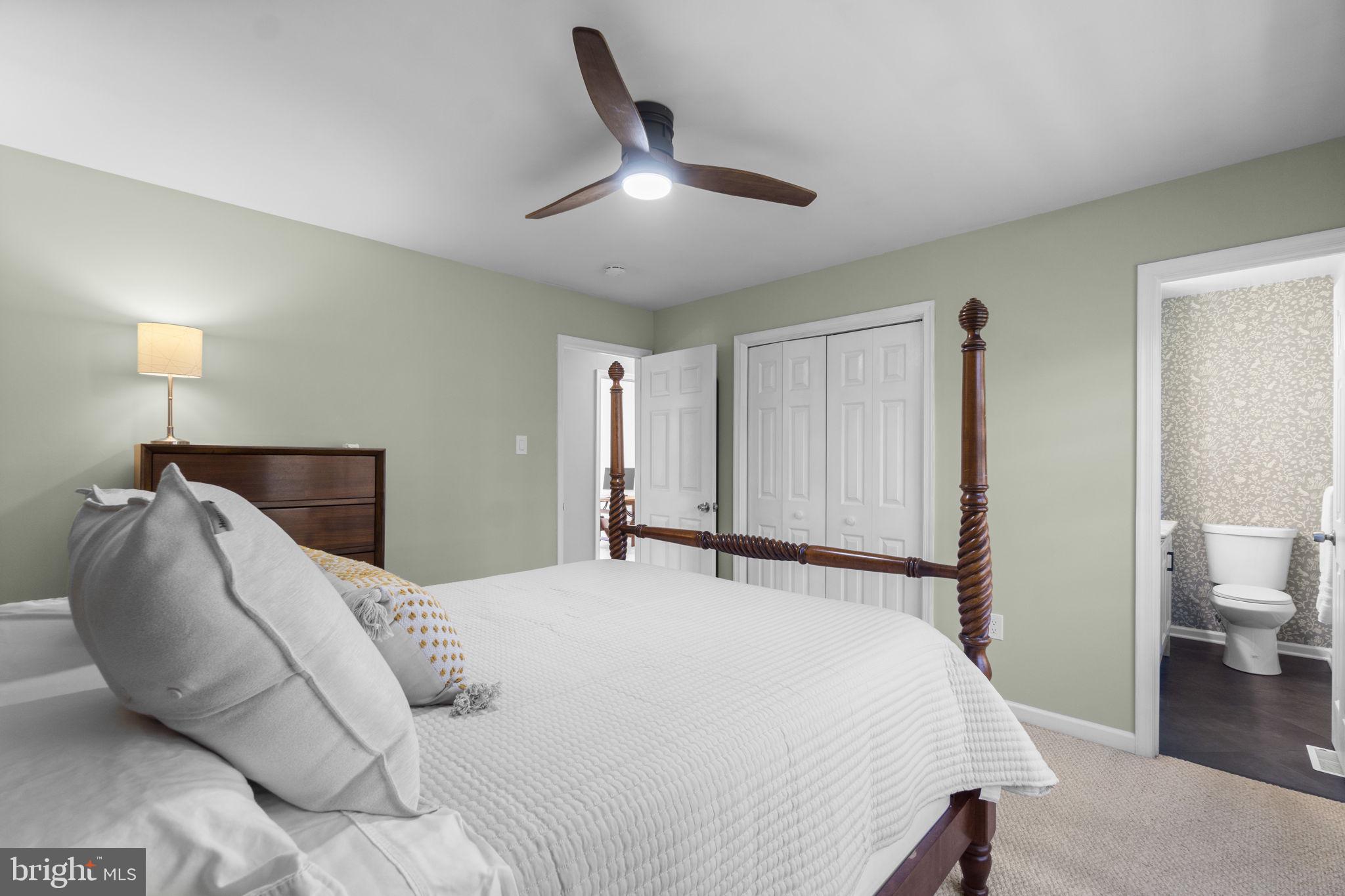 WEST LINDEN HILLS - Residential