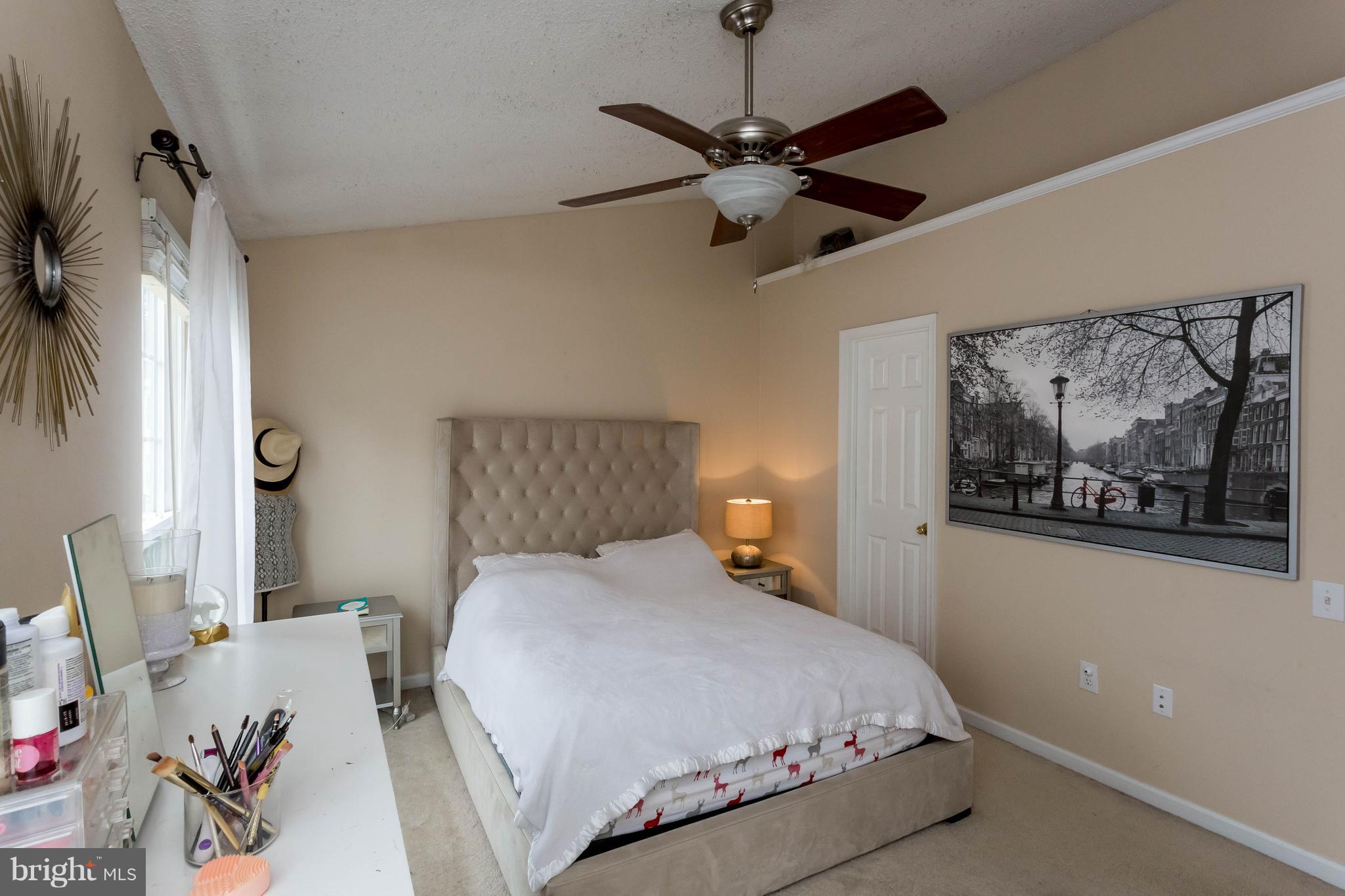 WOODSTONE - Residential