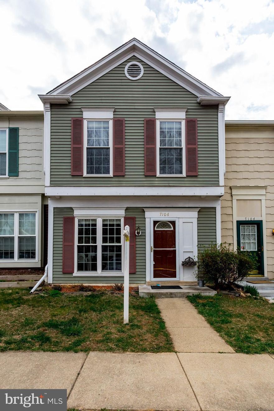 Welcome to this sought after model in the Woodstone Community featuring 1,278 sqft of living space, gas fireplace, master w/ en-suite & vaulted ceilings, upper level laundry, low maintenance yard, quiet cul-de-sac, & backs to woods. Easy access to public transportion, 495, Fort Belvoir, Old Town Alexandria, DC, & National Harbor.