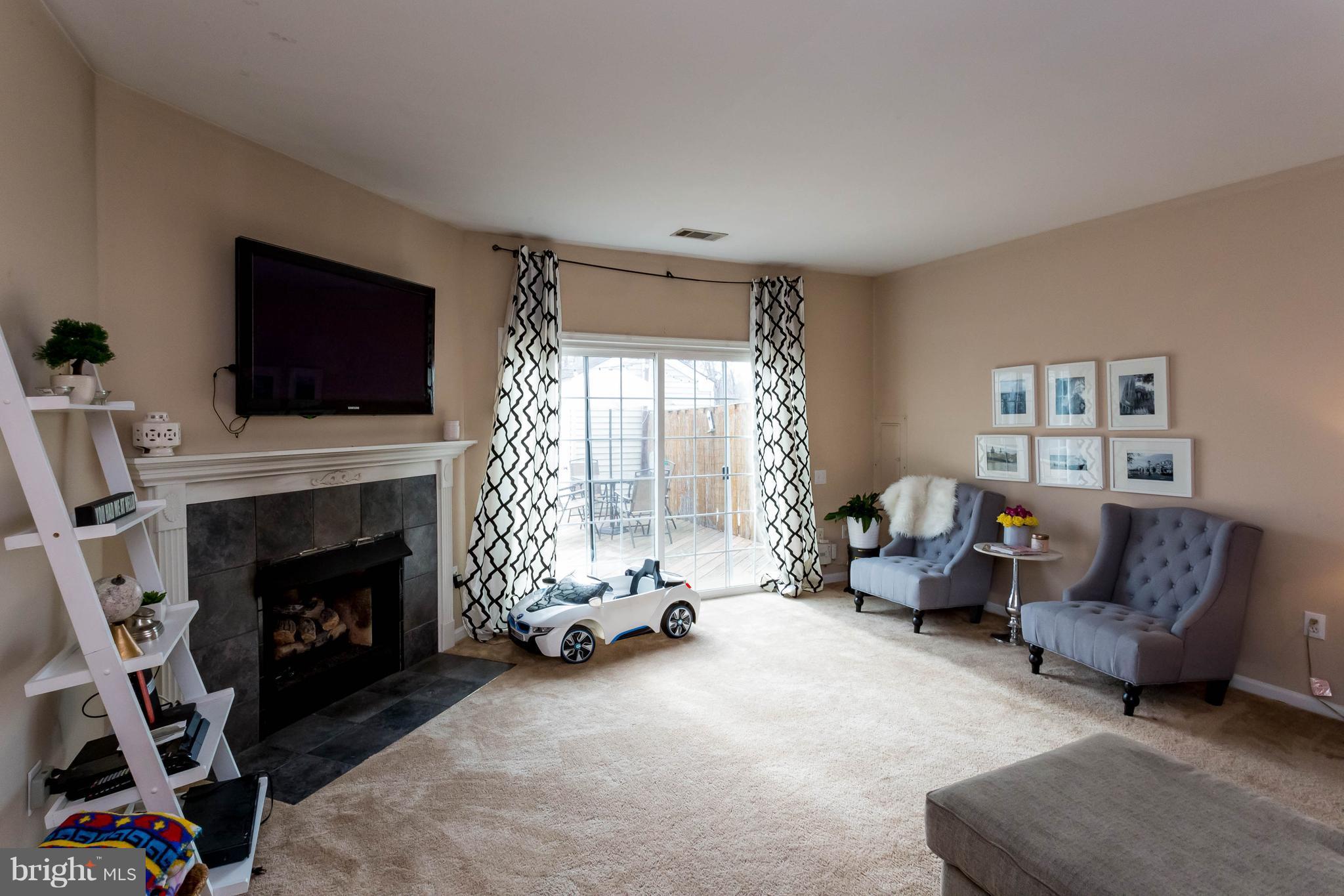 WOODSTONE - Residential