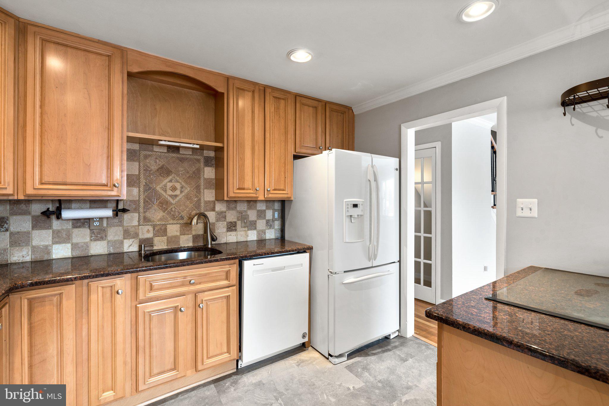 WHEATON WOODS - Residential