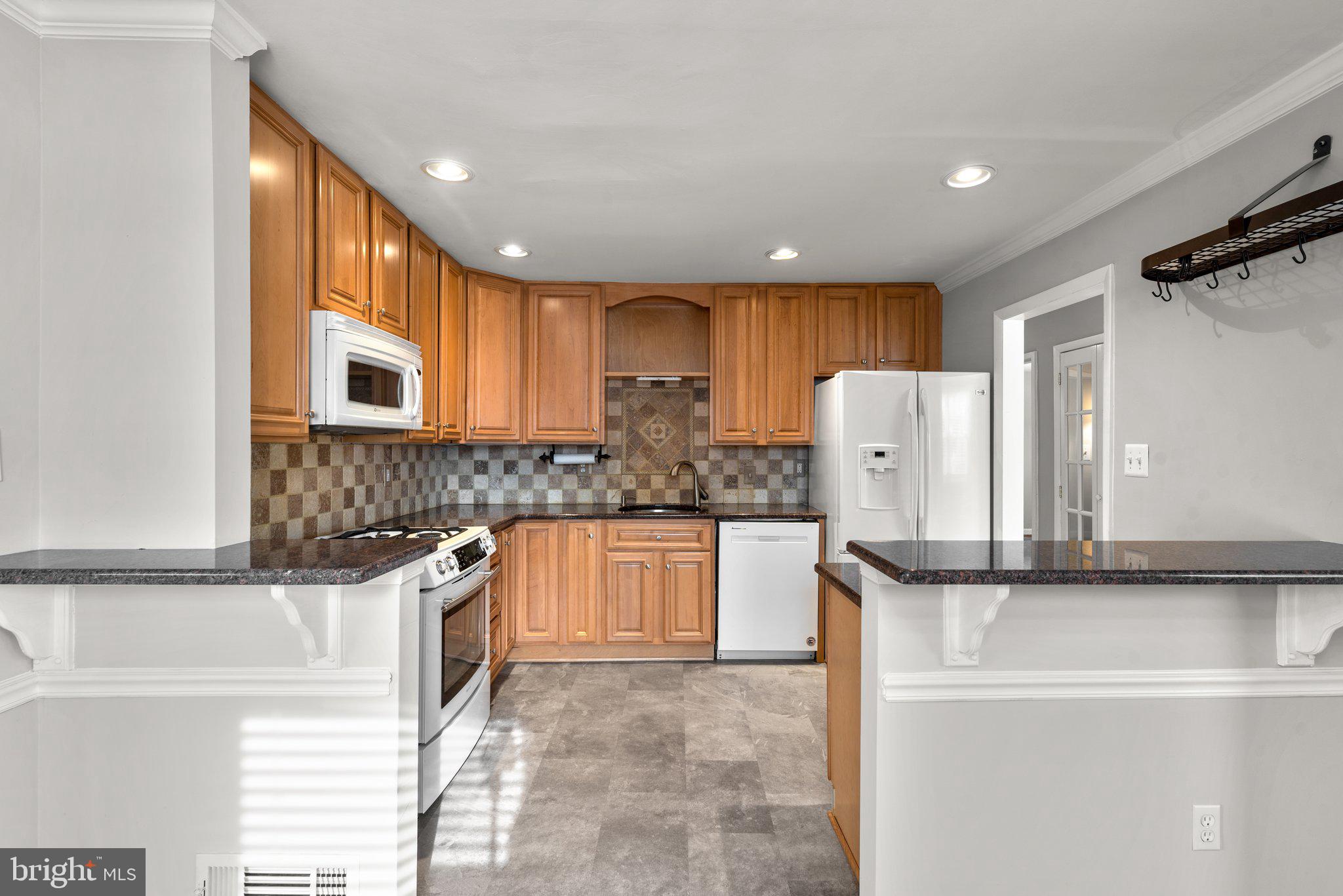 WHEATON WOODS - Residential