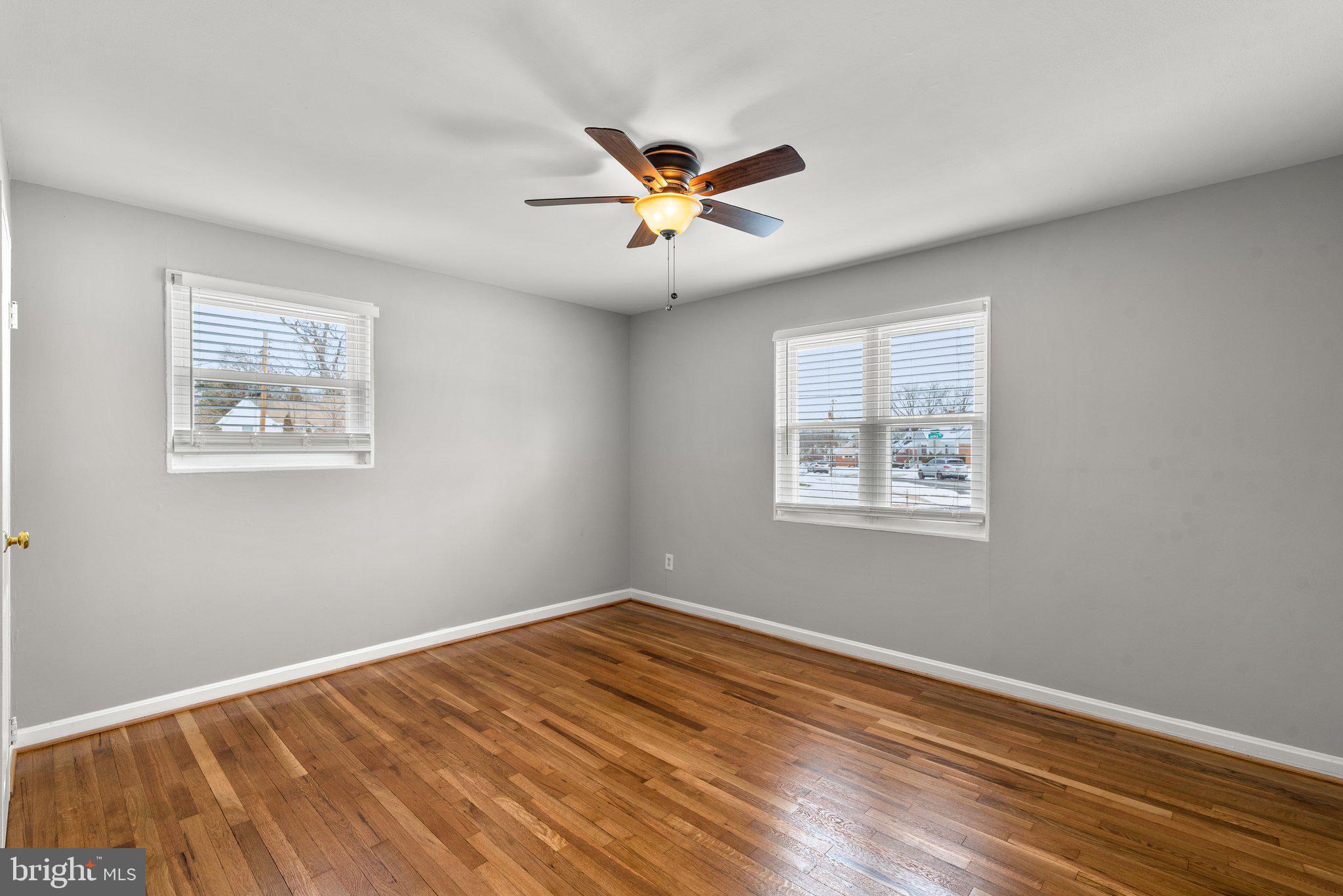 WHEATON WOODS - Residential