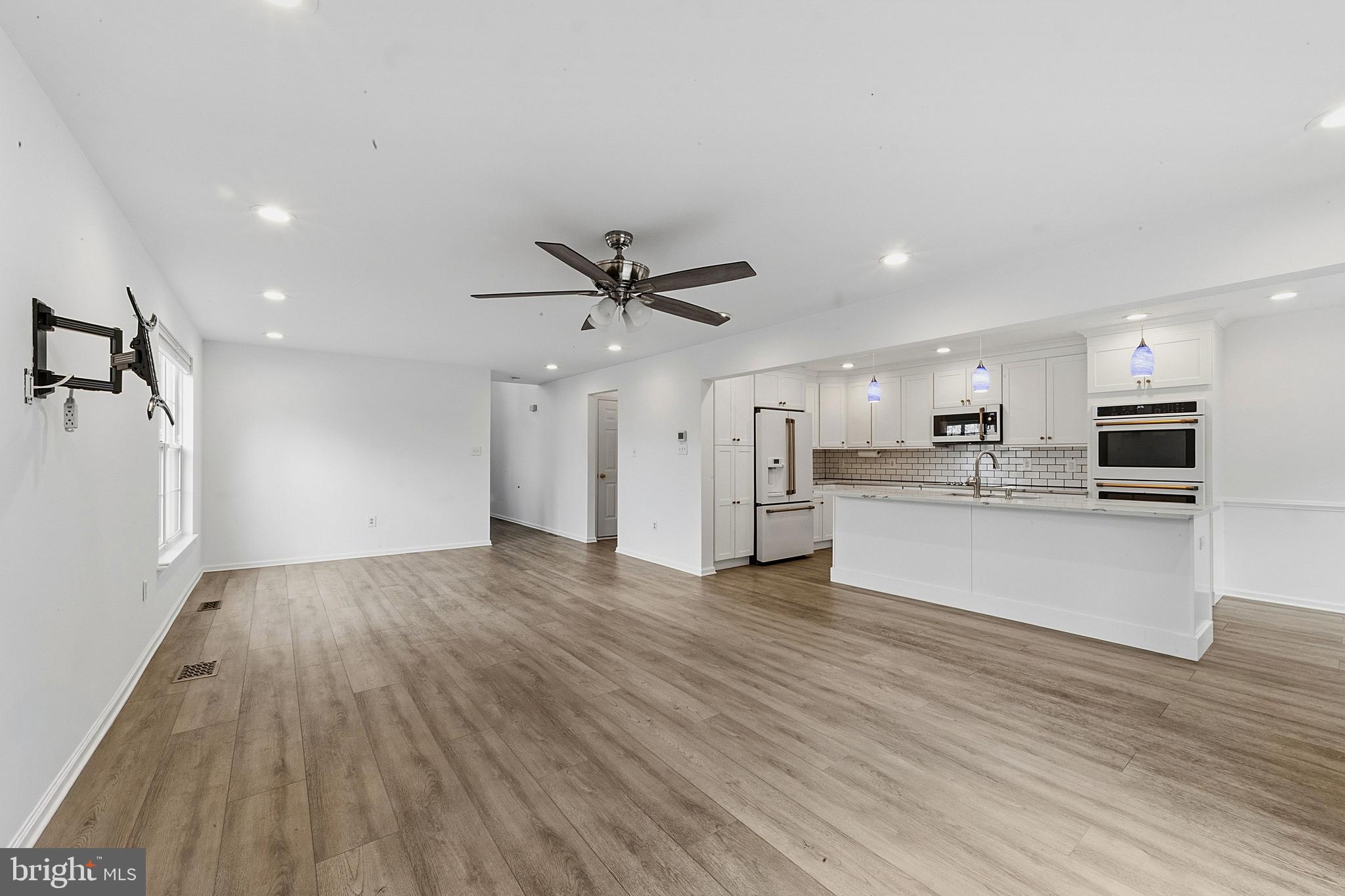 CHERRY HEIGHTS - Residential